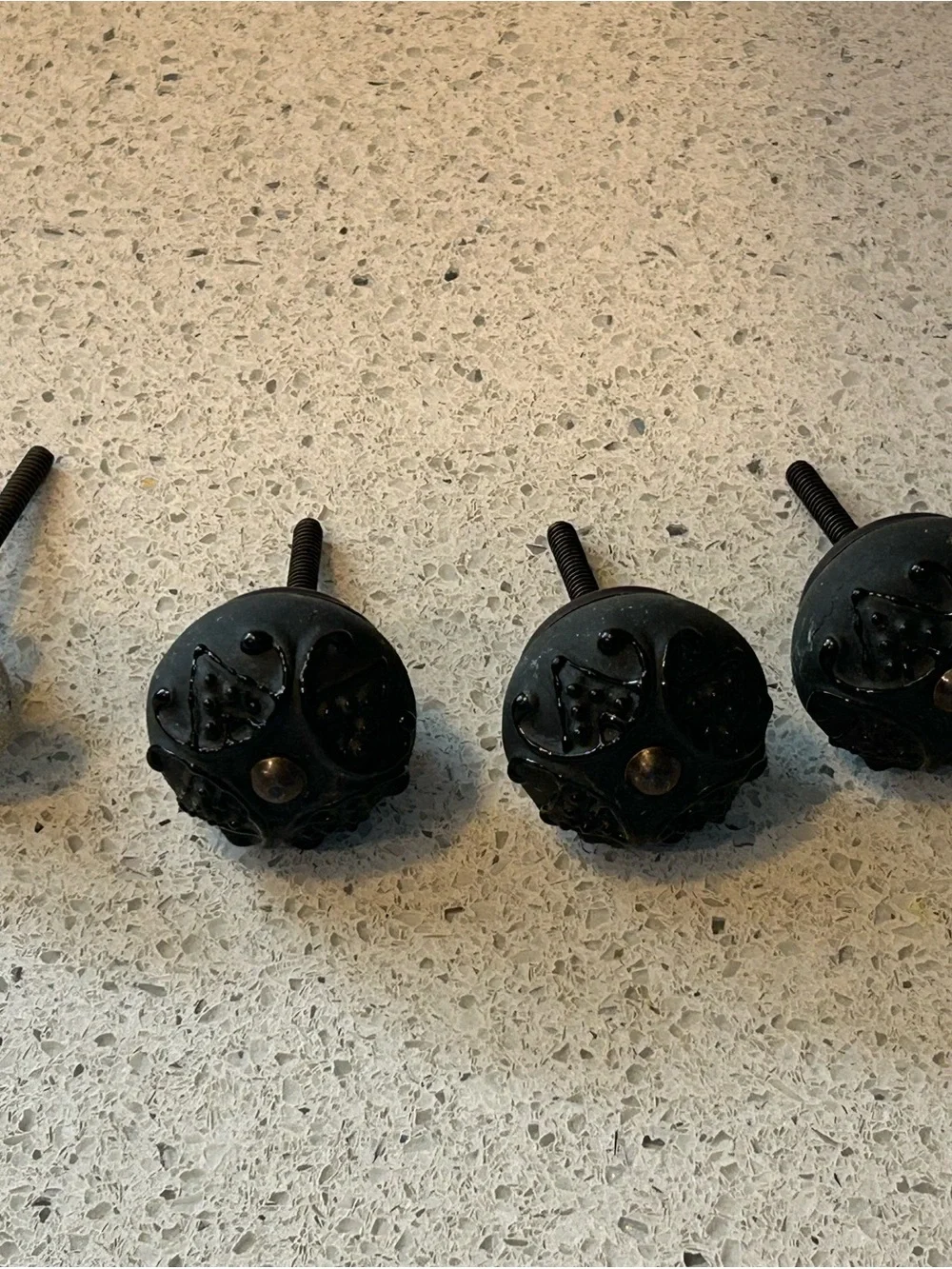 Random Decorative Knobs - Set of 4